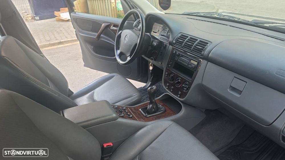Mercedes-Benz ML 230 Standard - 20