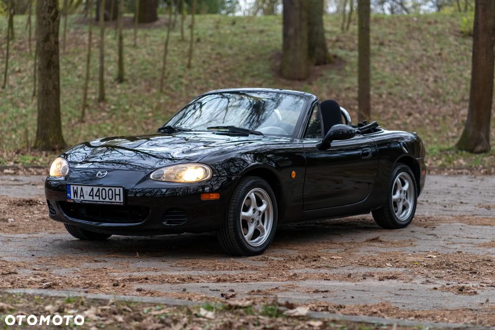 Mazda MX-5 1.6i 16V - 11