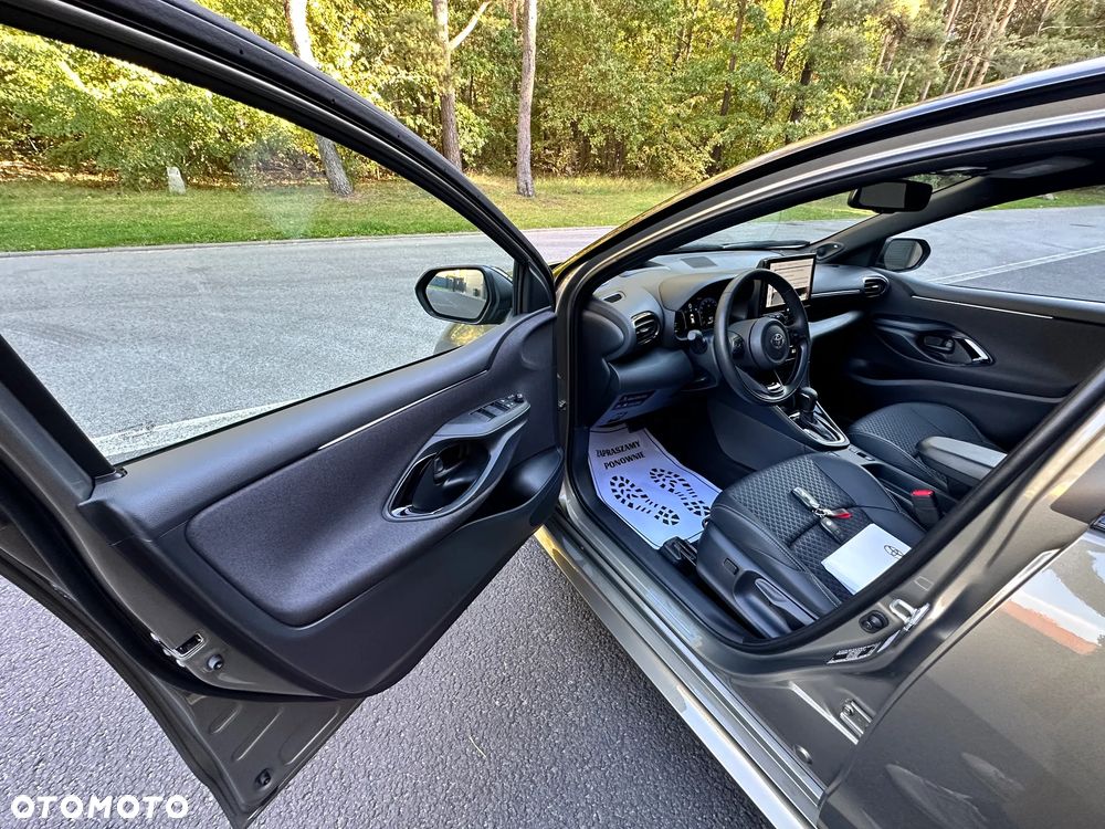 Toyota Yaris 130 1.5 VVT-i Premiere Edition - 17