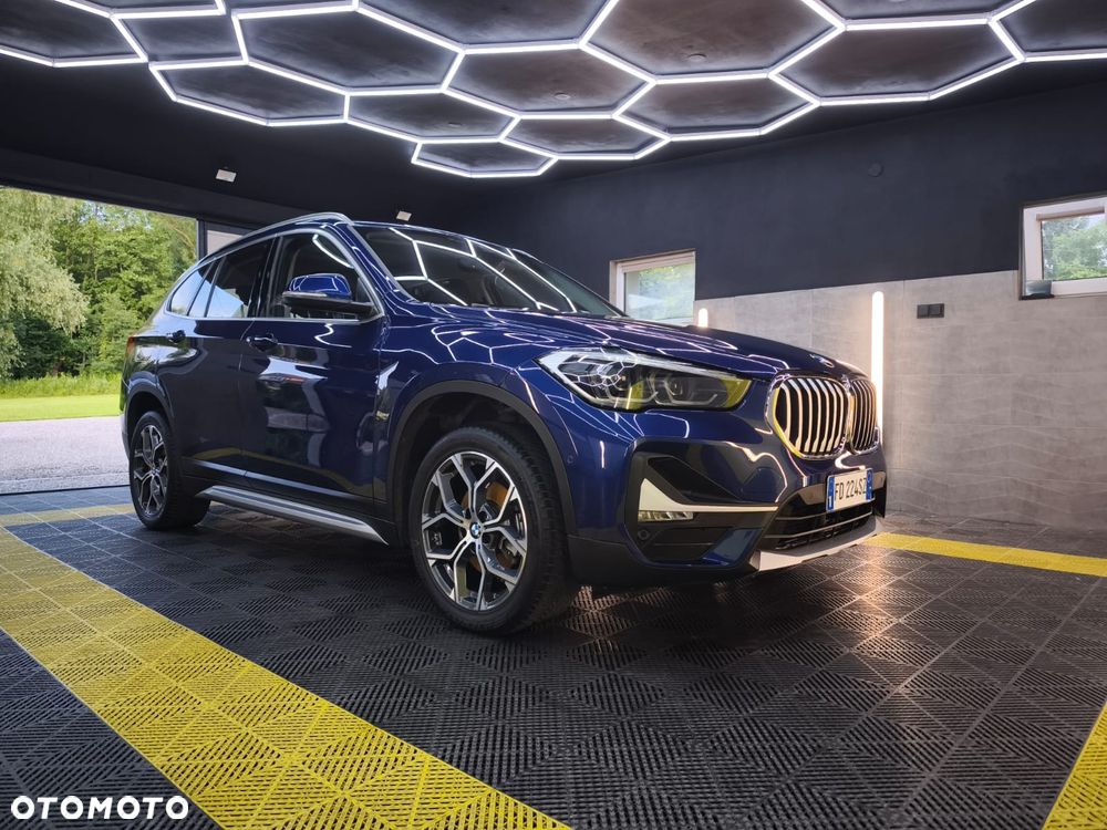 BMW X1 sDrive18d Business Edition sport - 20