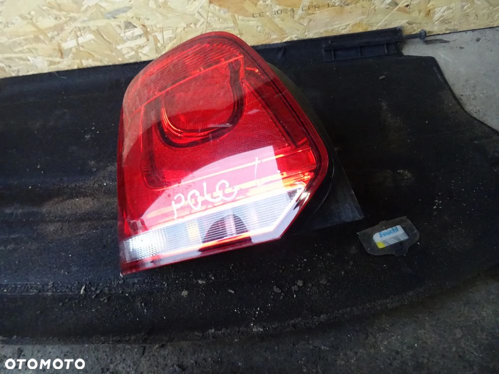Lampa Polo 6R Lewy Tył 6R0945257A - 3