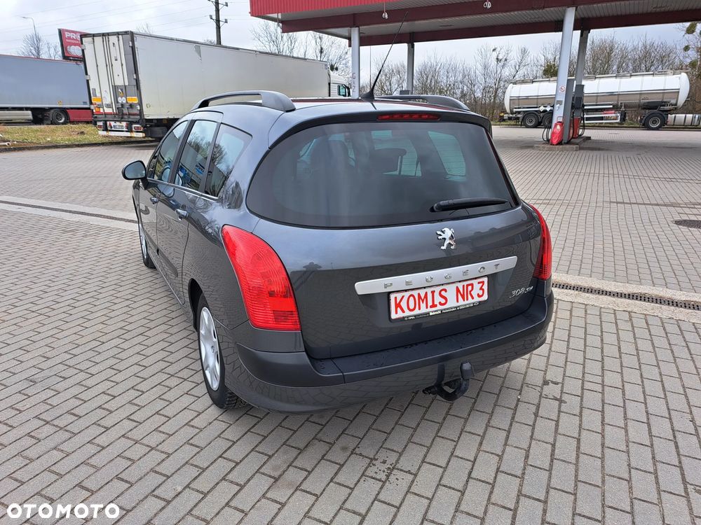 Peugeot 308 - 11
