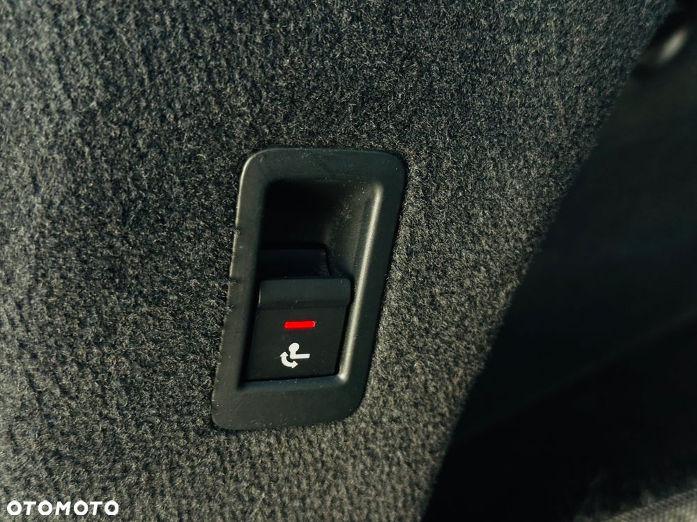 Audi A6 Avant 35 TDI S tronic design - 22