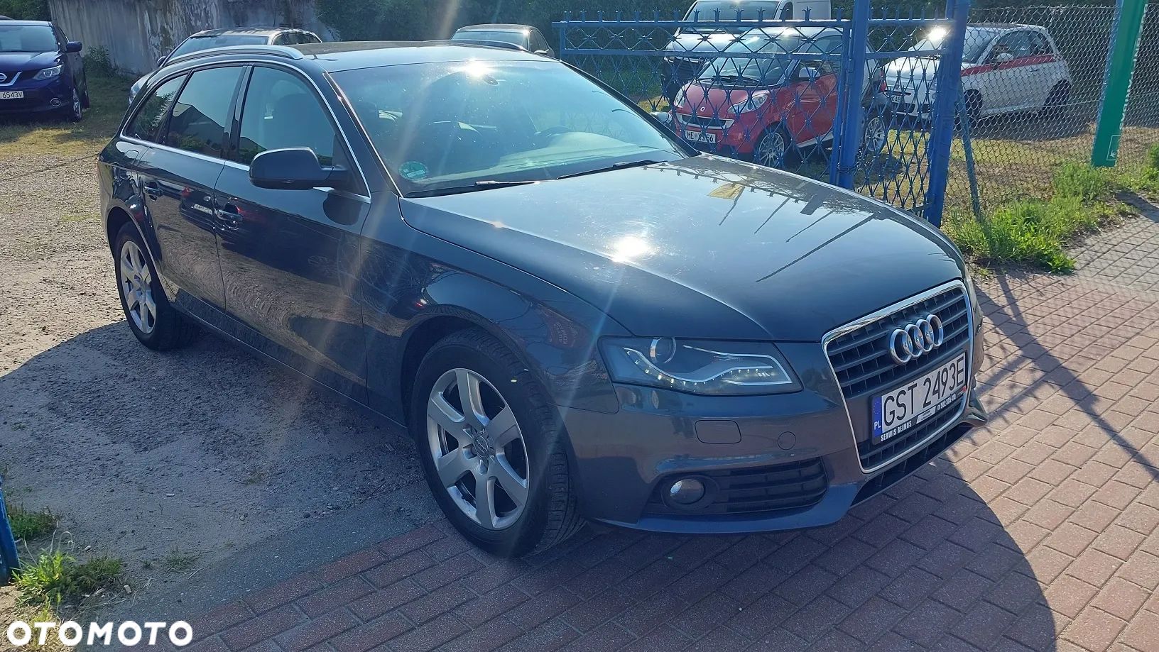 Audi A4 Avant 2.0 TFSI Attraction - 1