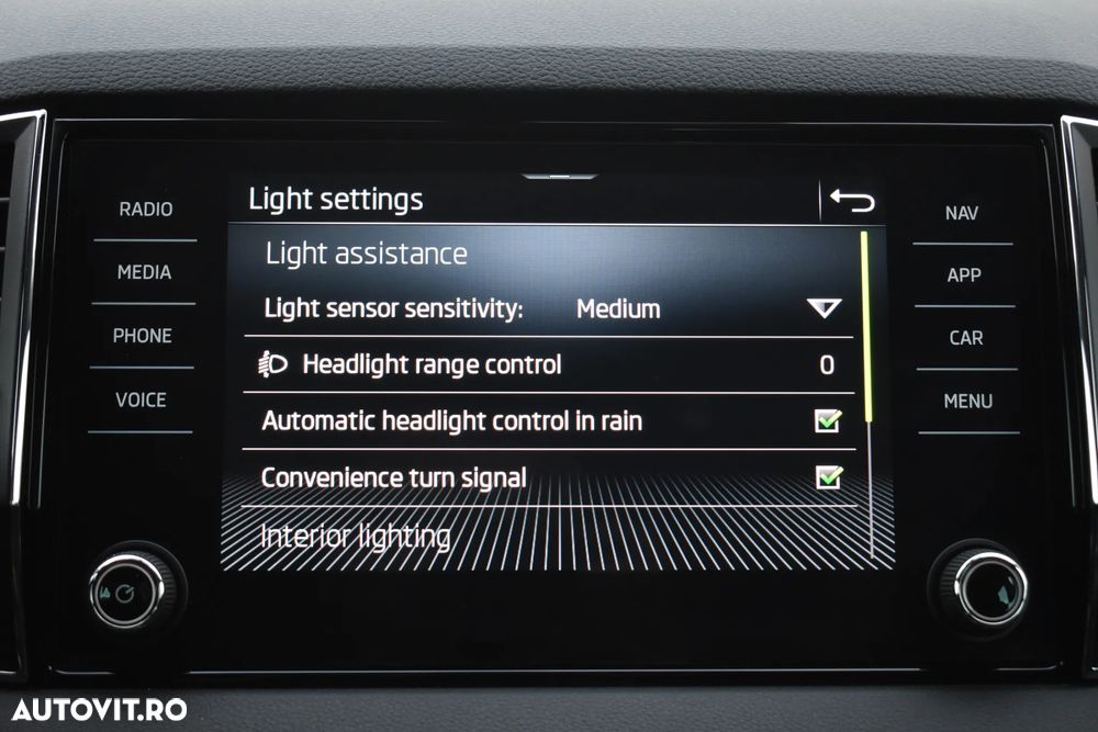 Skoda Karoq 2.0 TDI DSG Selection - 26