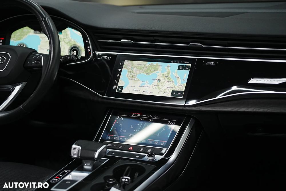 Audi Q8 SUV TFSI quattro 250 kW tiptronic S line business - 27