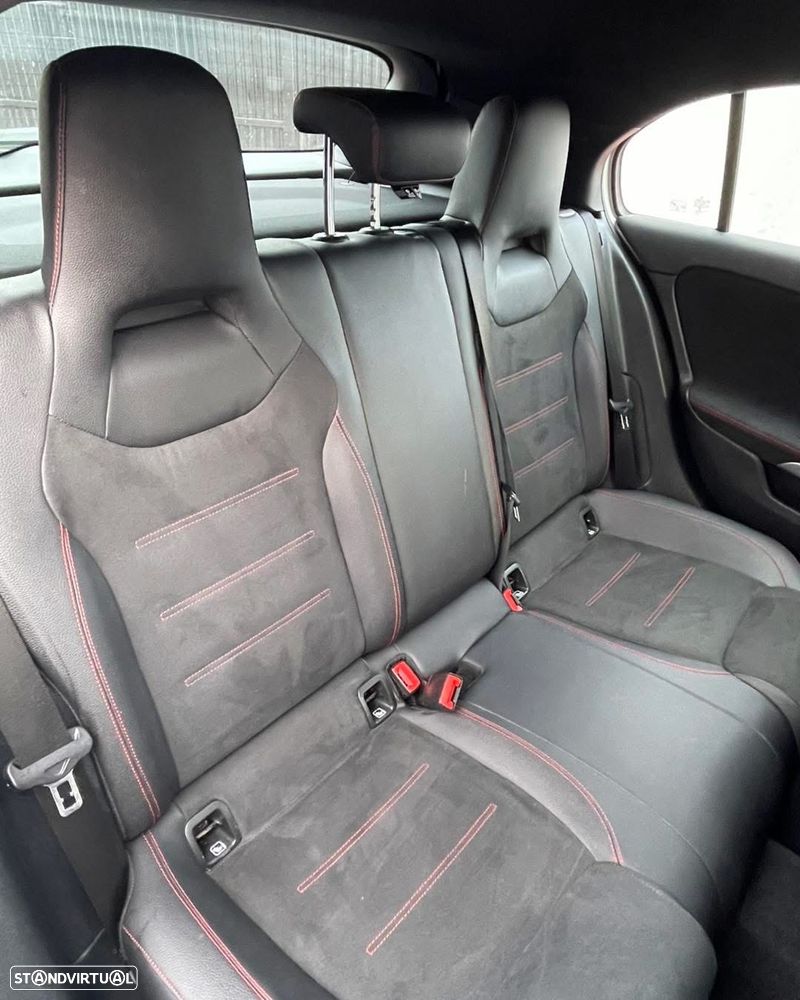 Mercedes-Benz A 200 4Matic 8G-DCT AMG Line - 9