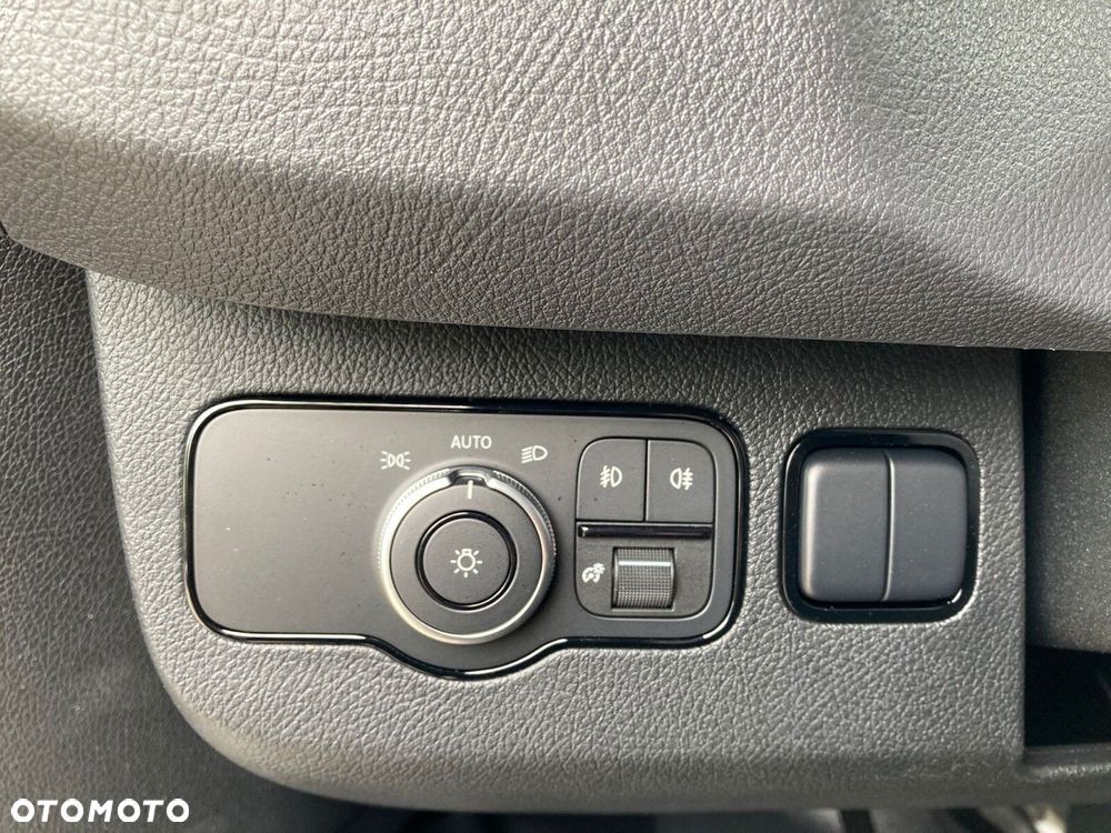 Mercedes-Benz Sprinter 319 CDI pozwozie 4325 mm - 17