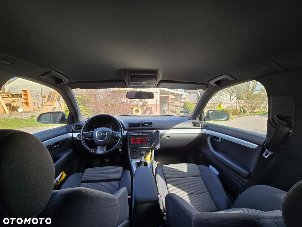 Audi A4 Avant 2.0 TDI - 18