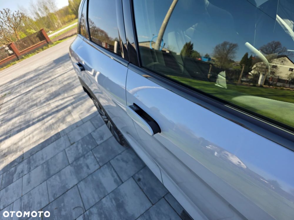 BYD Sealion 7 - 18