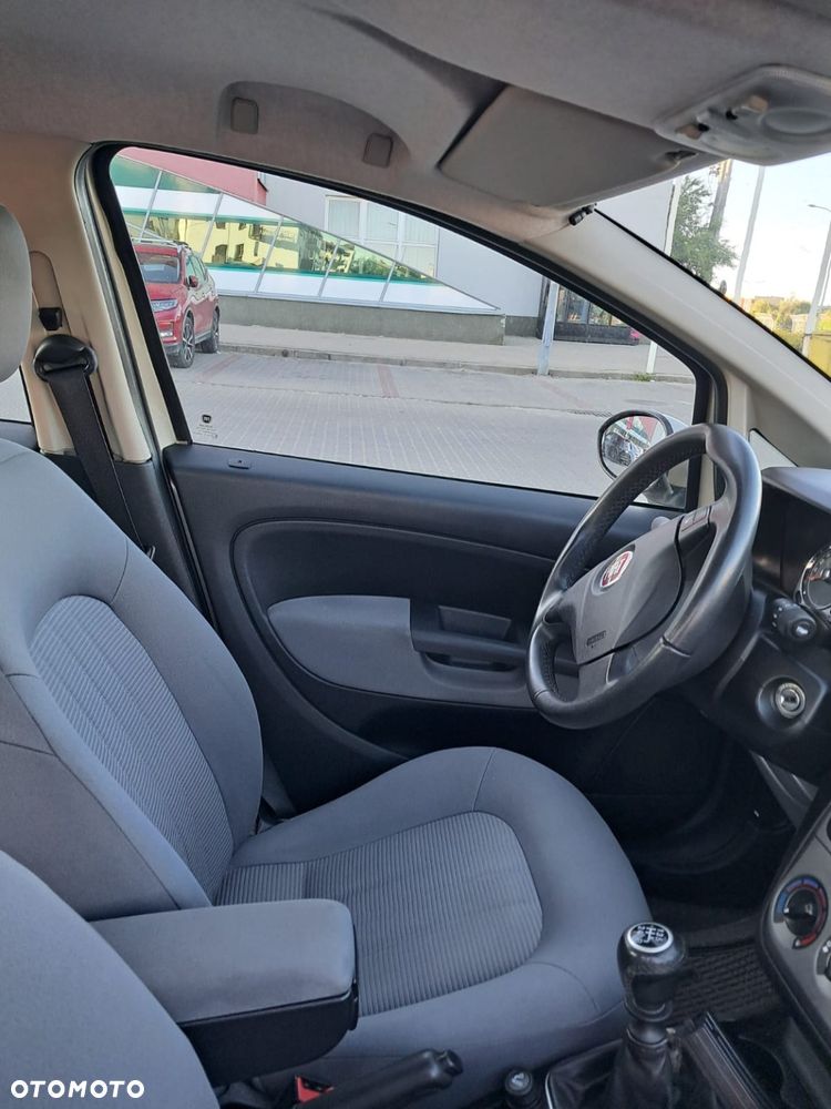 Fiat Linea 1.4 Dynamic - 19