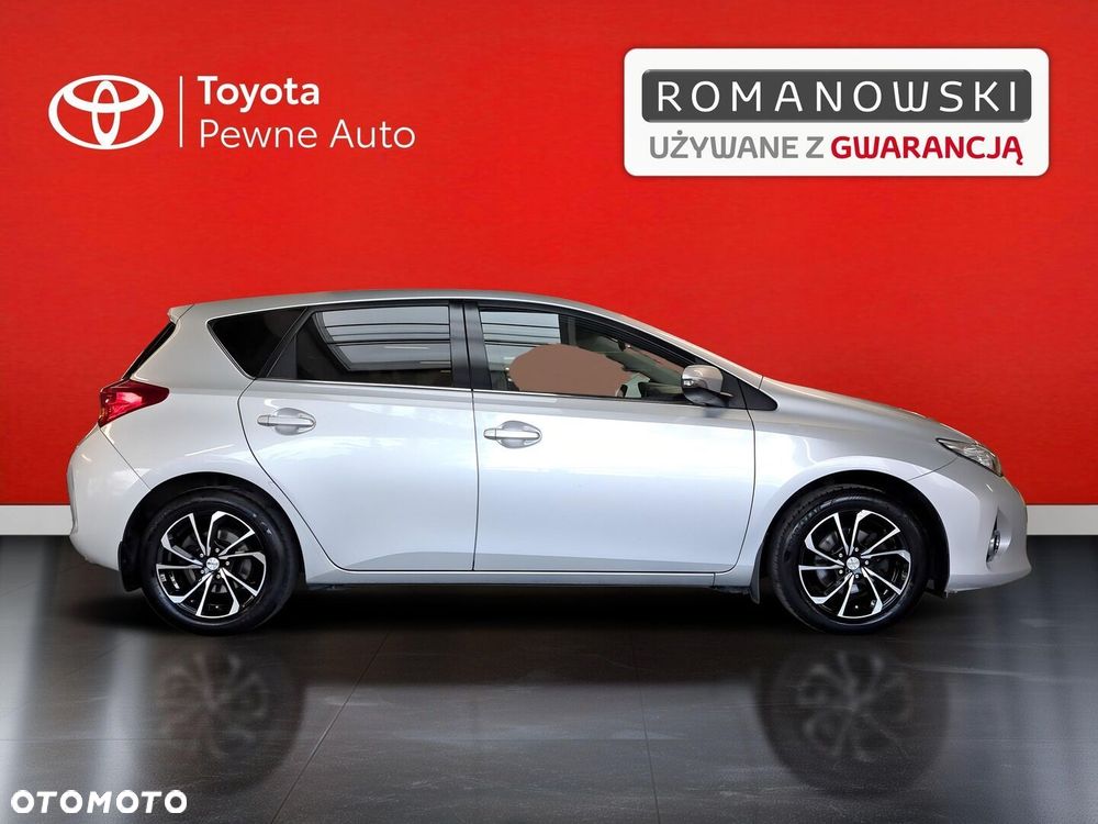 Toyota Auris 2014