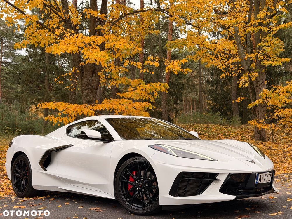Chevrolet Corvette - 12