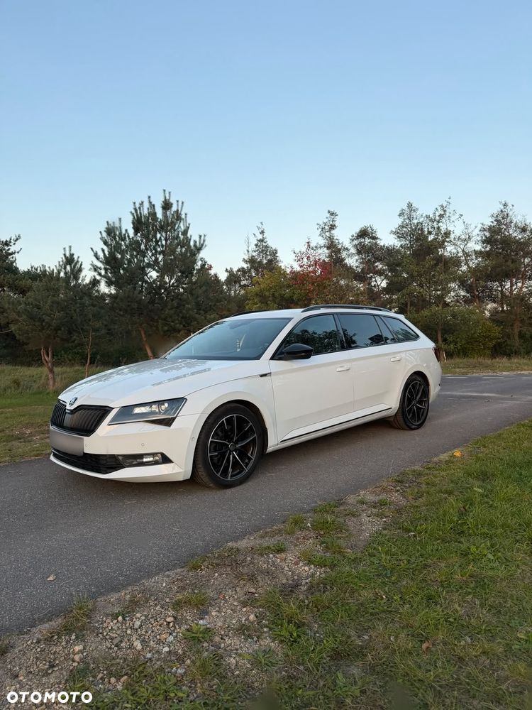 Skoda Superb 2017 photo 3