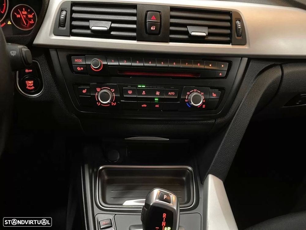 BMW 318 d Aut. Modern Line - 12