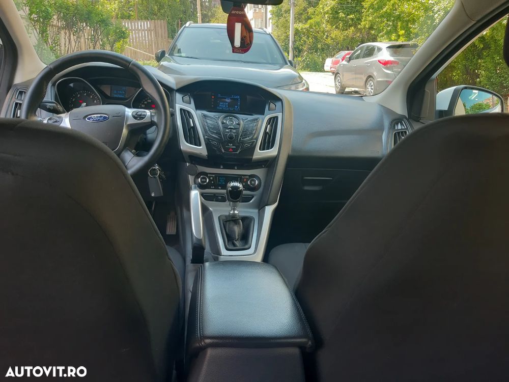 Ford Focus - 4