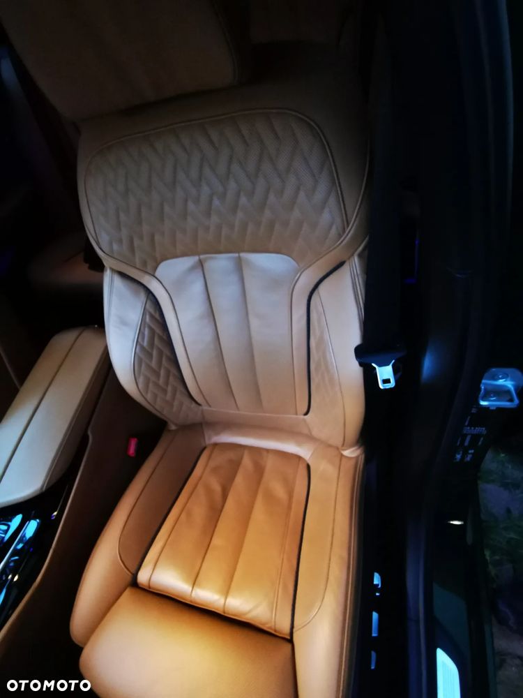 BMW Seria 5 - 18