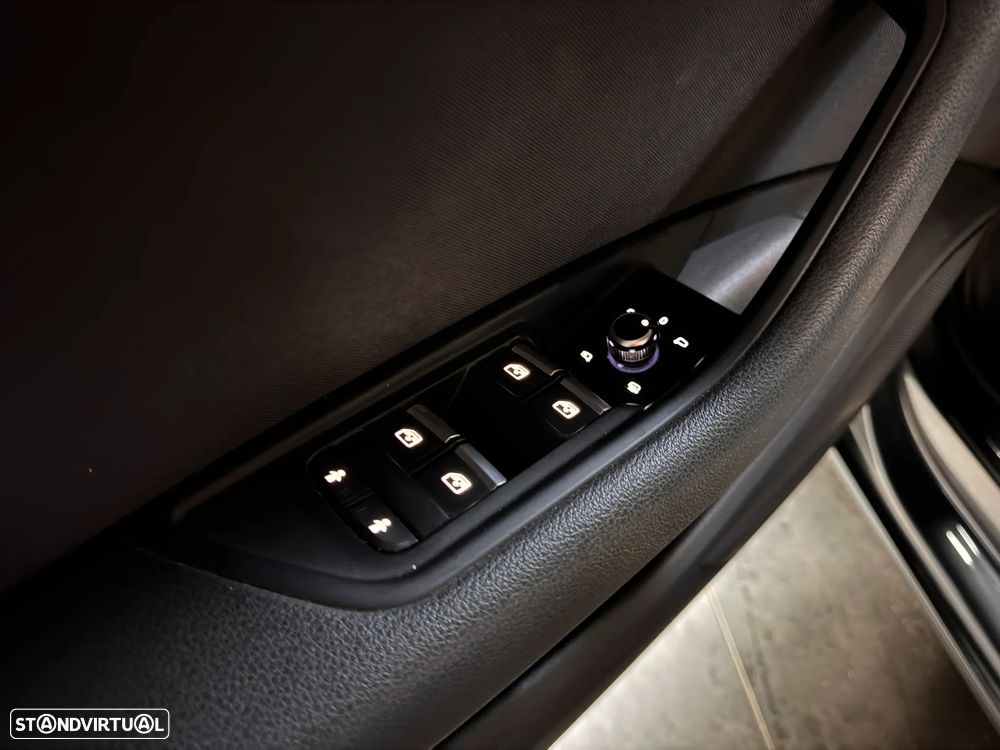 Audi A4 Avant 35 TDI S tronic sport - 36