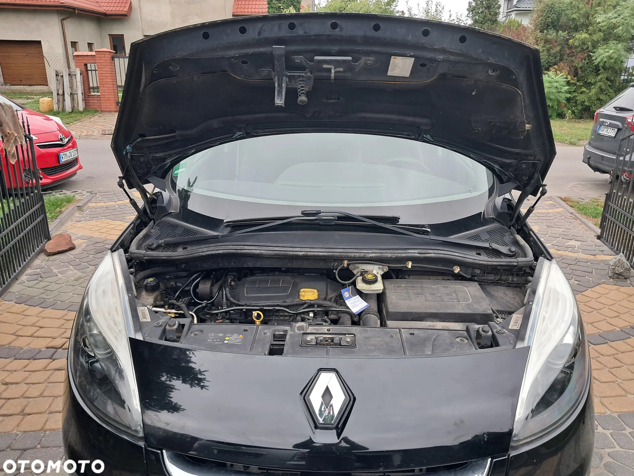 Renault Scenic 1.6 dCi Energy Bose Edition S&S - 11