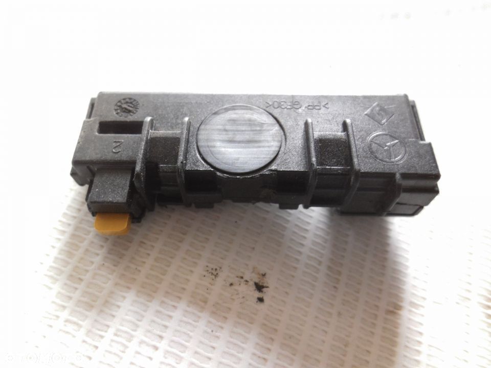MERCEDES E KLASA W212 czujnik sensor deszczu A1729058200 - 1