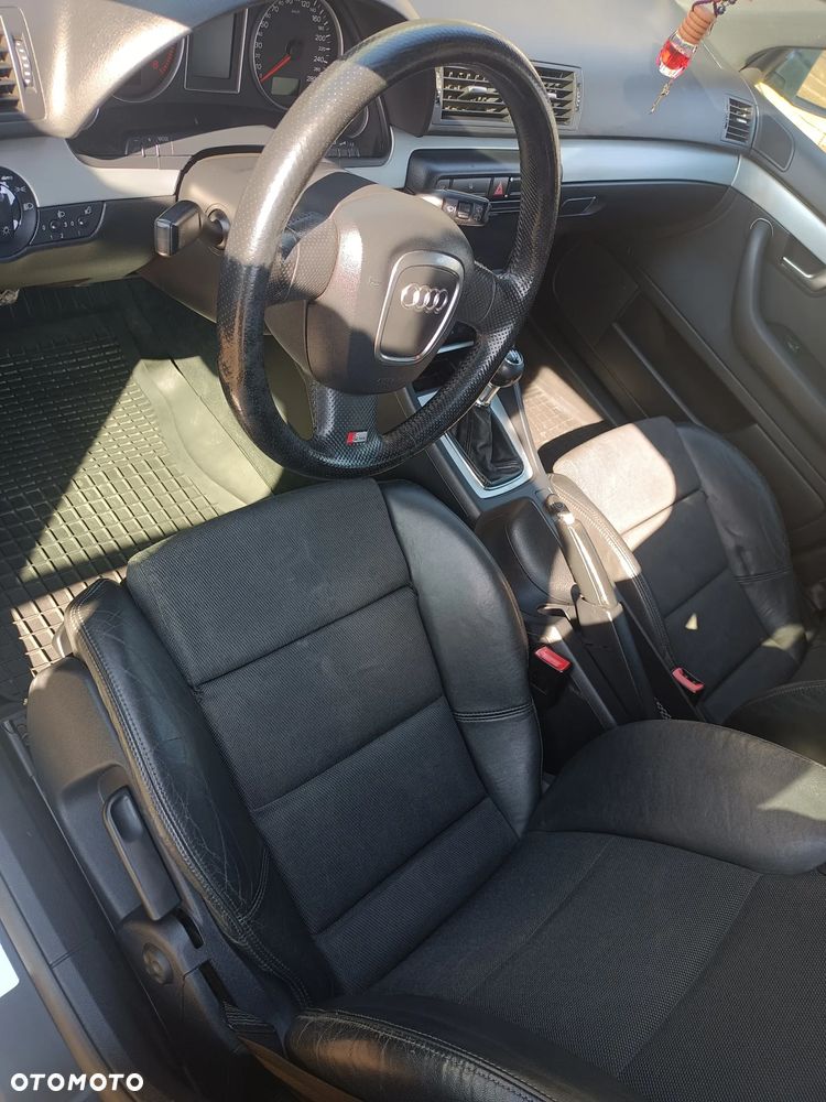 Audi A4 Avant 2.0T FSI - 7