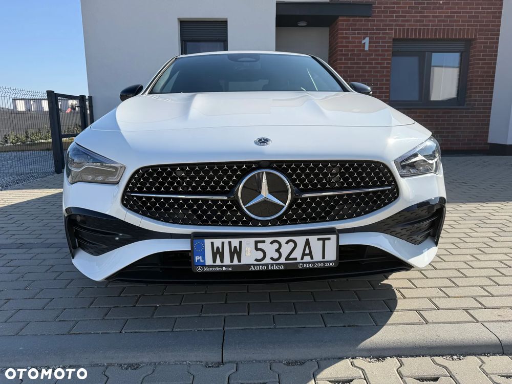Mercedes-Benz CLA 200 AMG Line 7G-DCT - 3