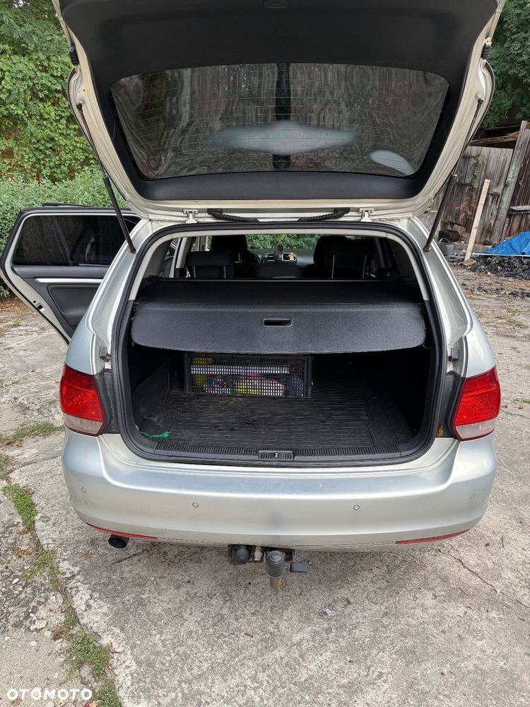 Volkswagen Golf 1.6 TDI DPF DSG Highline - 11