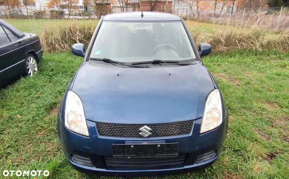 Suzuki Swift - 8