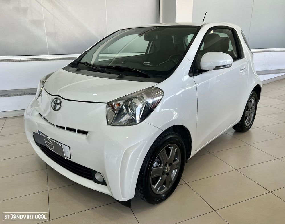 Toyota iQ 1.0 VVT-i 2 MultiDrive - 1
