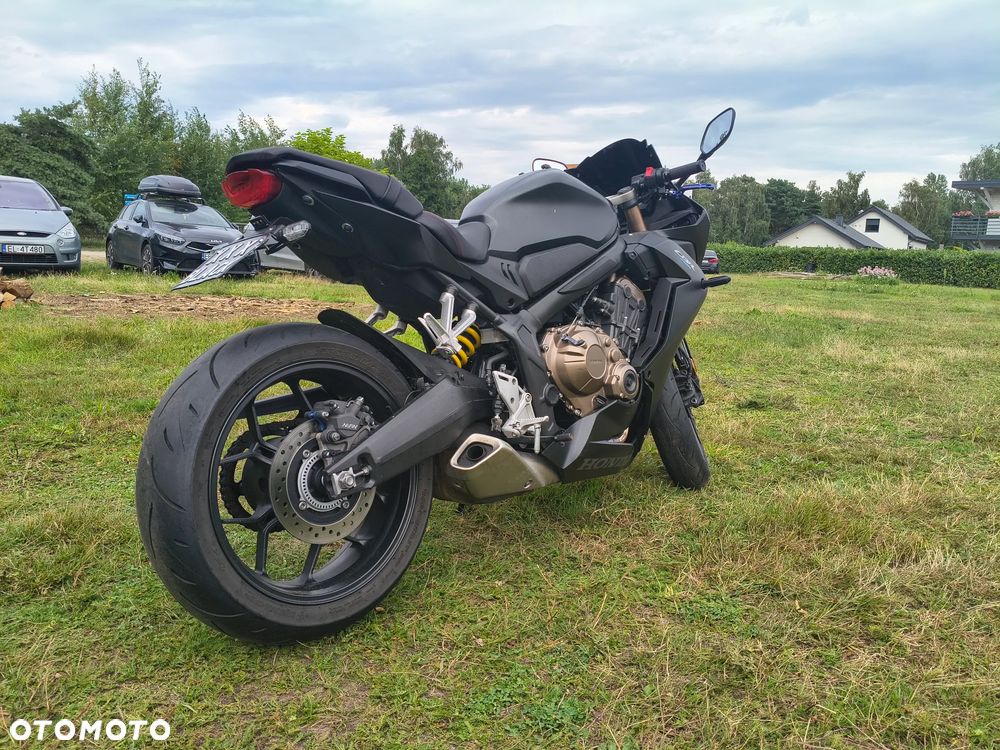 Honda CBR - 22