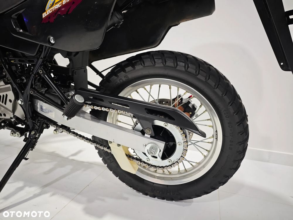 Suzuki DR - 20