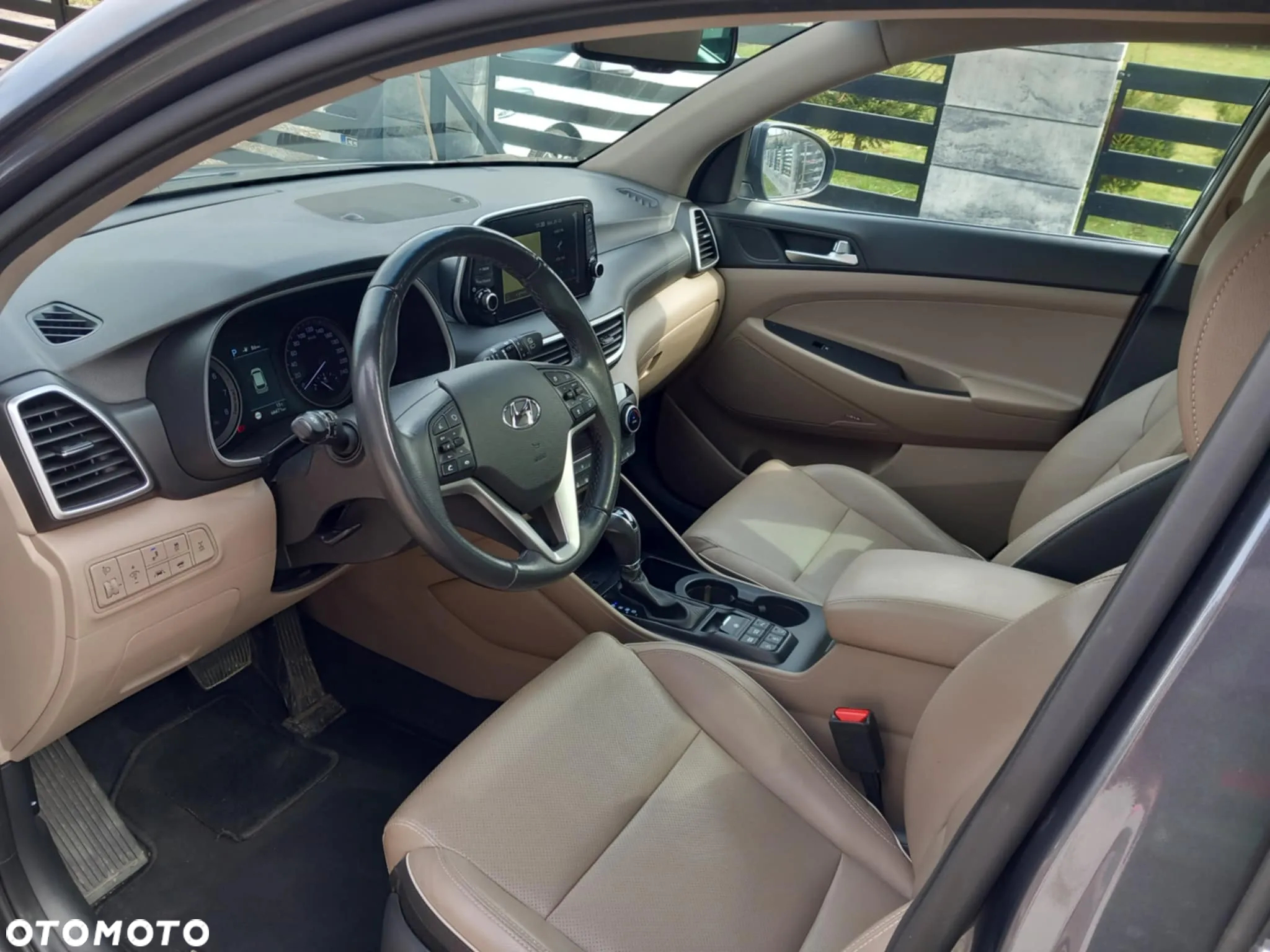 Hyundai Tucson 1.6 T-GDi Premium 4WD DCT - 38