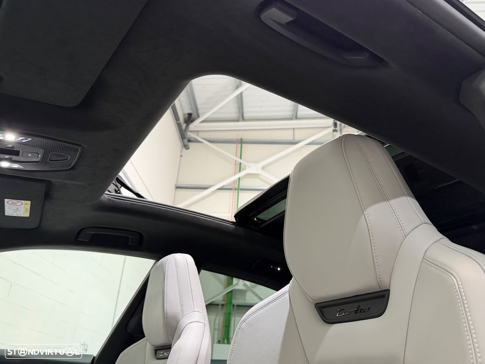 Porsche Macan Electric Turbo - 7