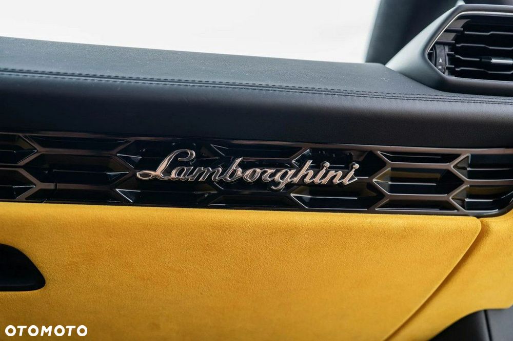 Lamborghini Huracan - 29