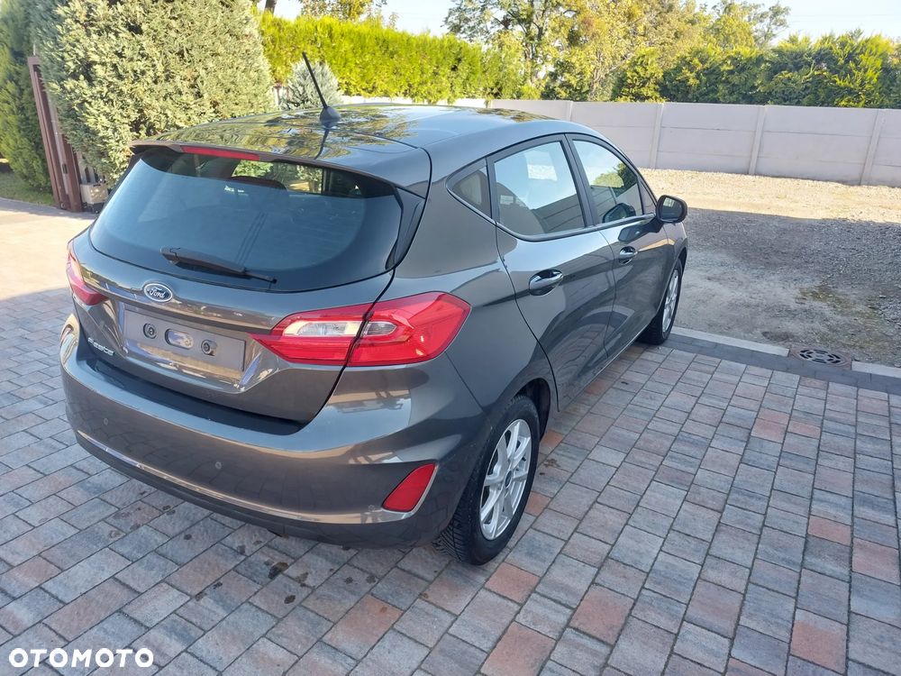 Ford Fiesta - 10