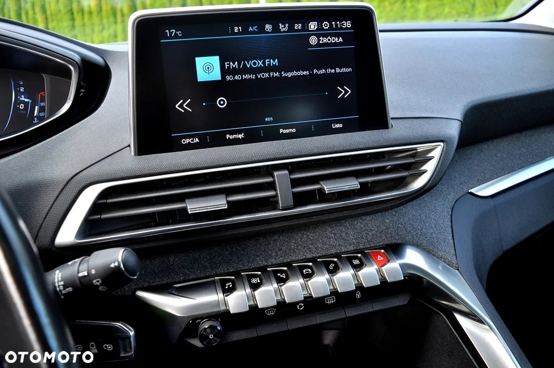 Peugeot 3008 1.2 PureTech Allure S&S - 31
