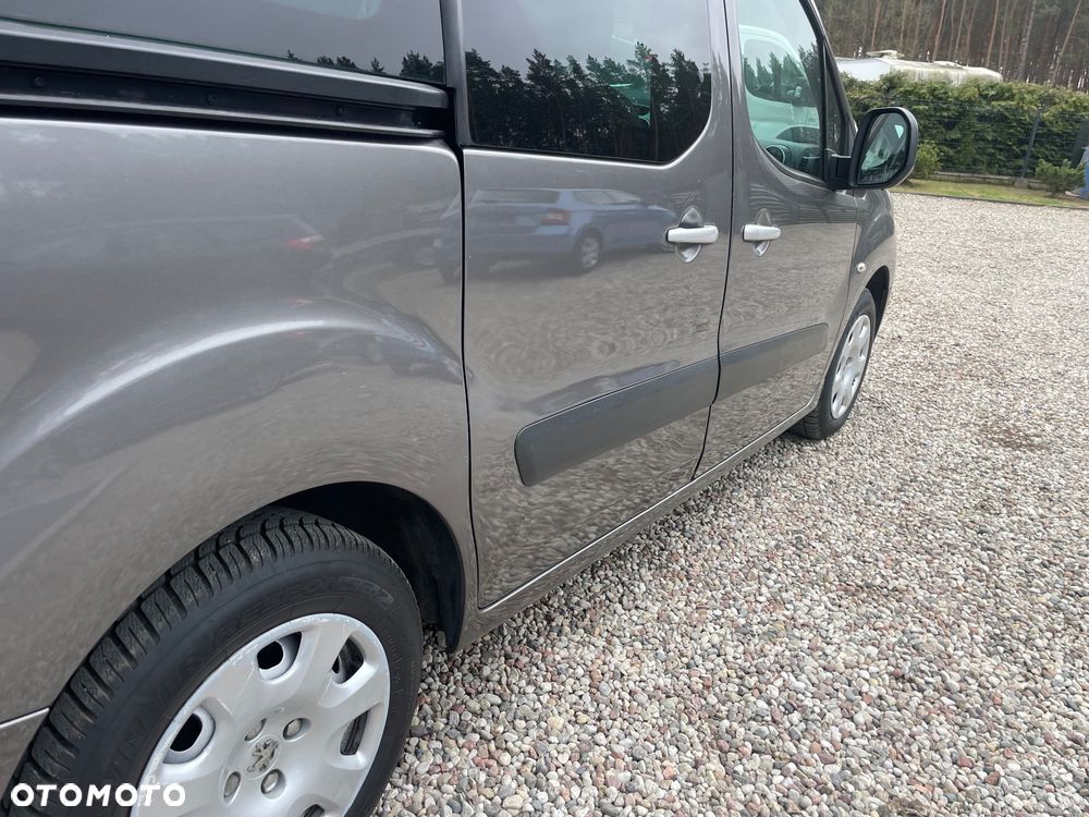 Peugeot Partner HDi FAP 110 Family - 16