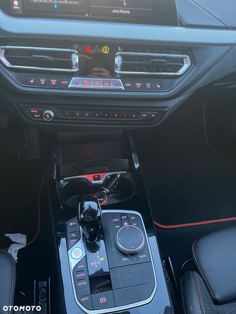 BMW Seria 1 118i Sport Line Shadow - 29
