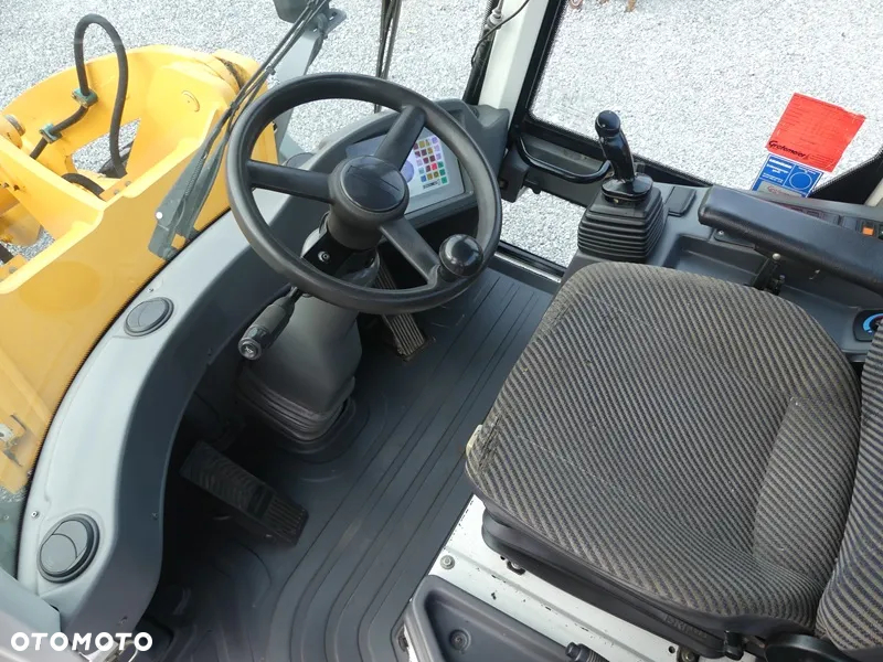Liebherr L506 Stereo / Stan bardzo dobry / - 9