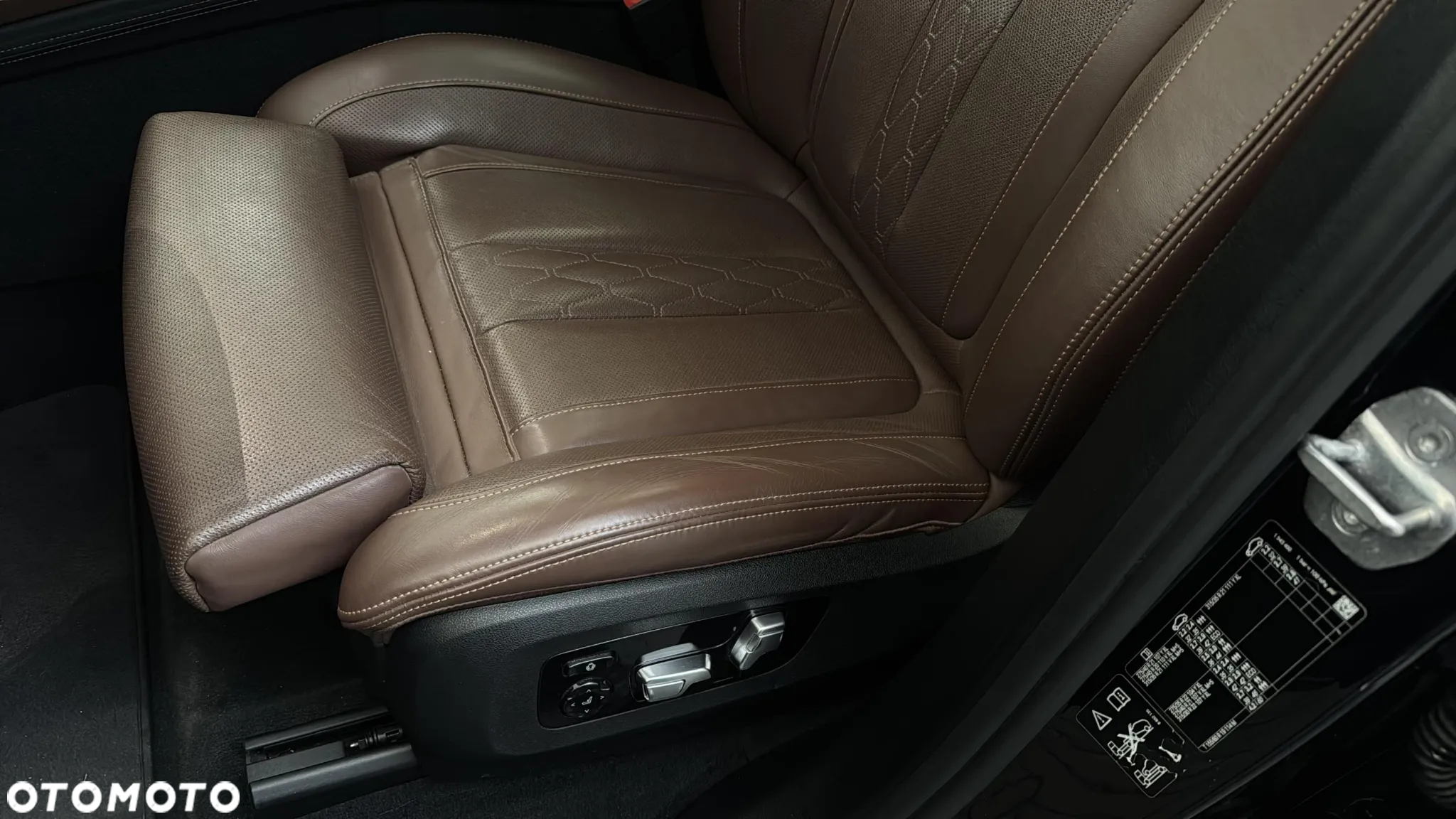 BMW X5 M M50d - 13