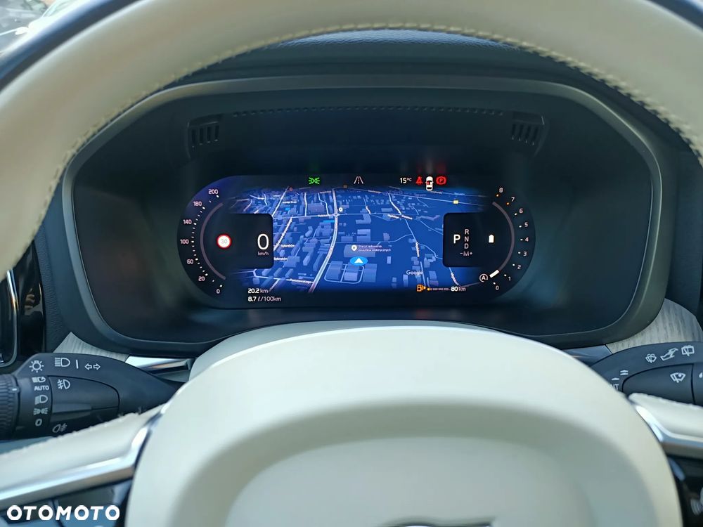 Volvo XC 60 B4 B Plus Dark - 29