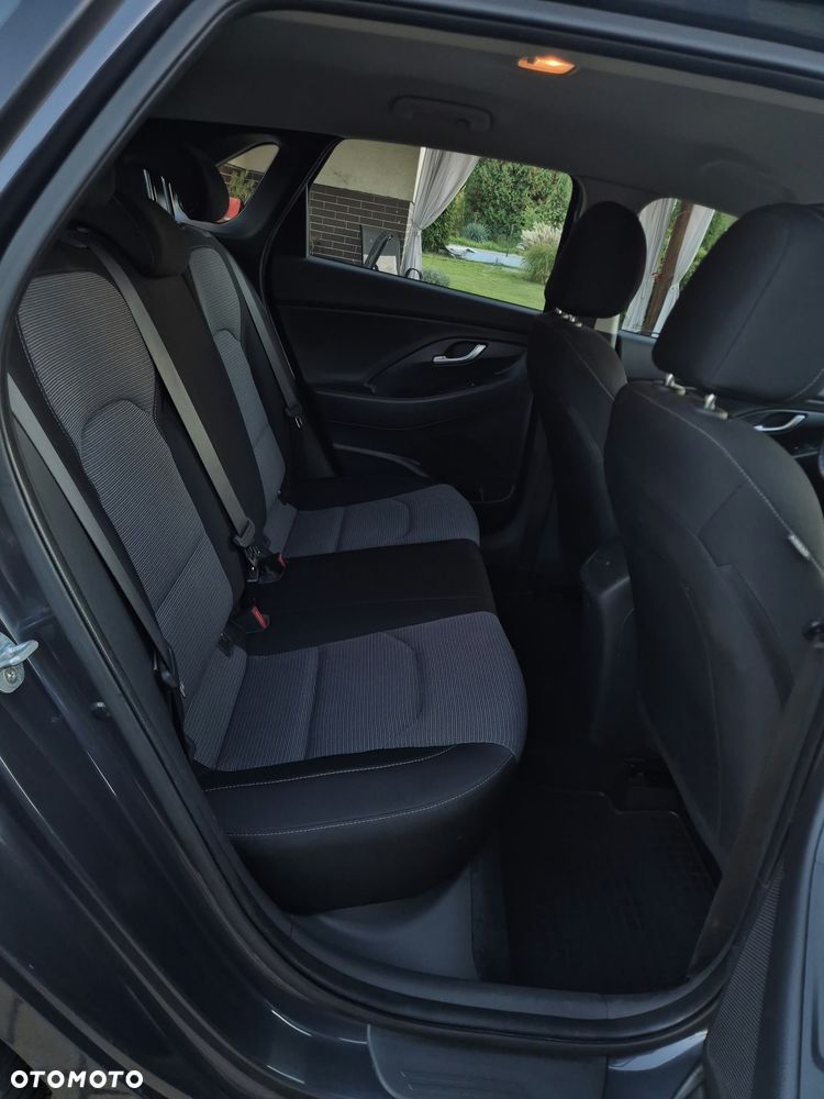 Hyundai i30 - 11