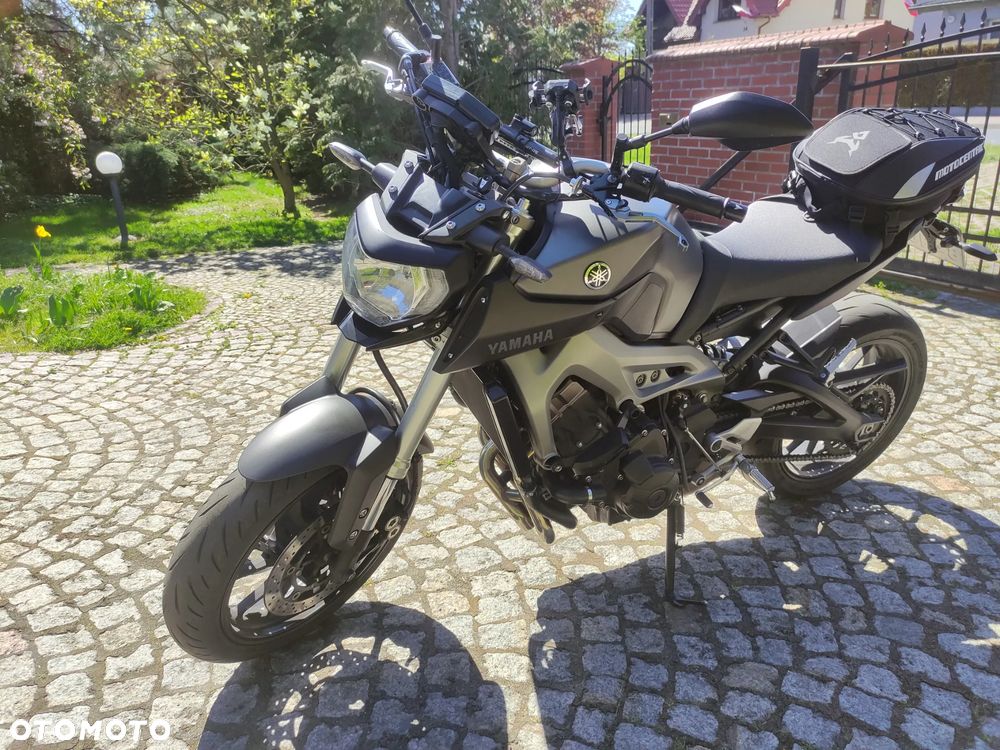 Yamaha MT - 5