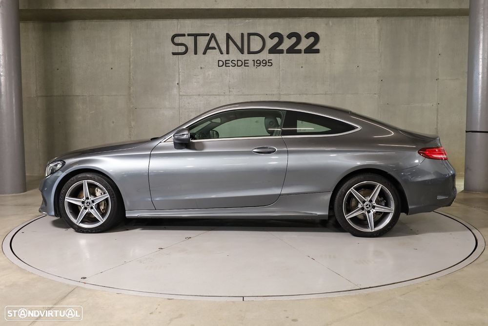 Mercedes-Benz C 180 AMG Line - 8