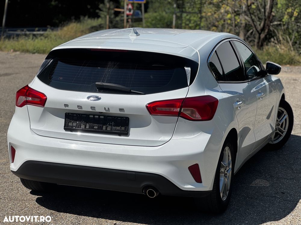 Ford Focus 1.0 EcoBoost Active Business - 2