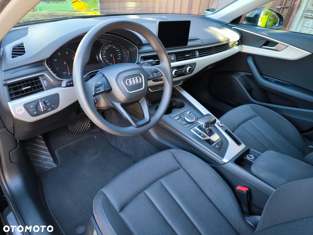 Audi A4 Avant - 23