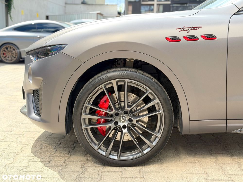 Maserati Levante Trofeo - 11