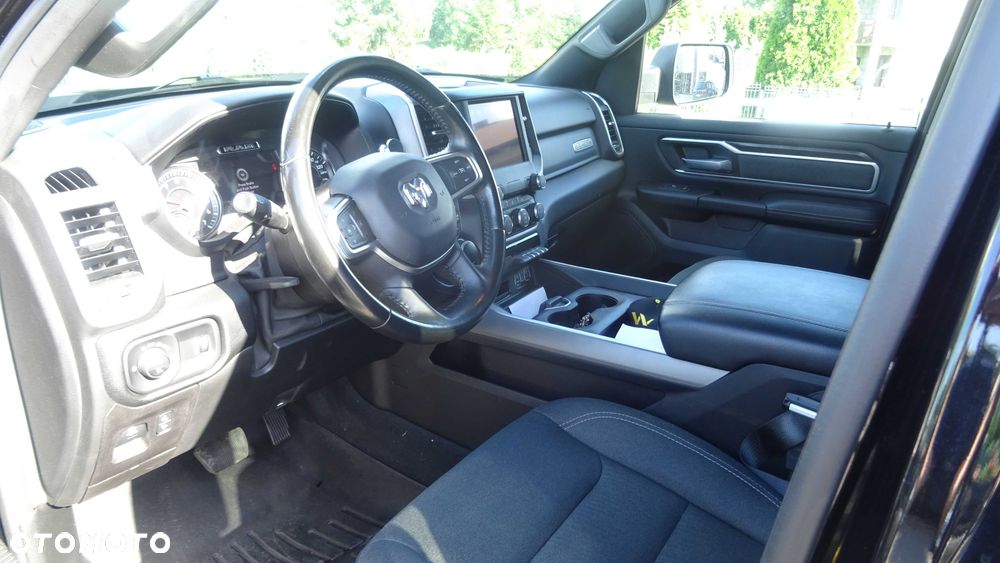 RAM 1500 - 8