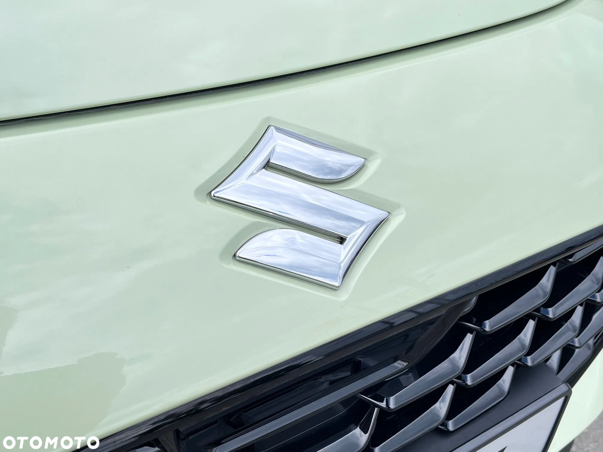 Suzuki Swift 1.2 Dualjet SHVS Elegance CVT - 10