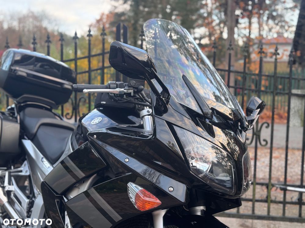 Yamaha FJR - 12